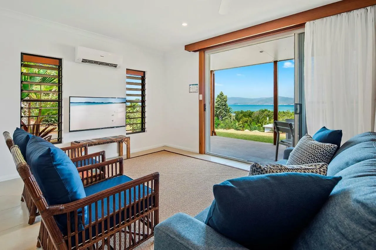 Freedom Shores Resort Airlie Beach Cannon Valley