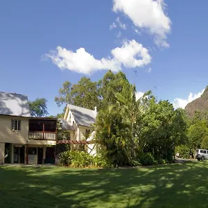 Glass House Mountains Ecolodge Australien